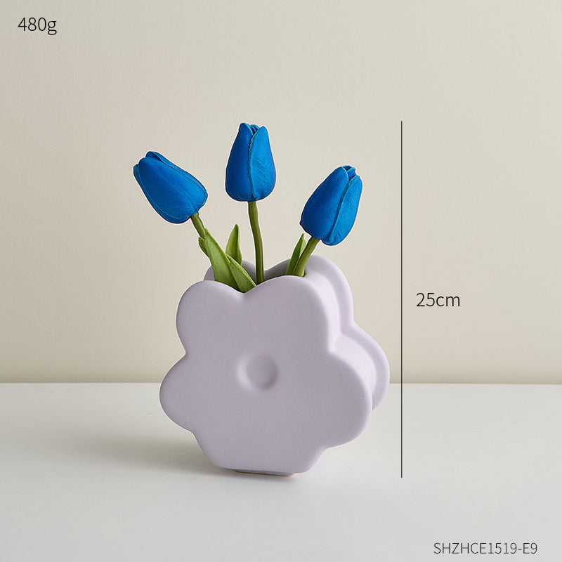 Nordic Wind Ceramic Vase Ornaments Are Luxurious