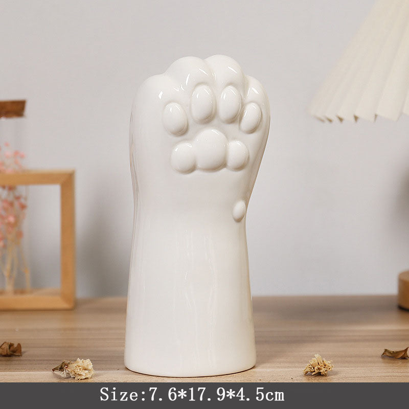 Cat's Paw Vase