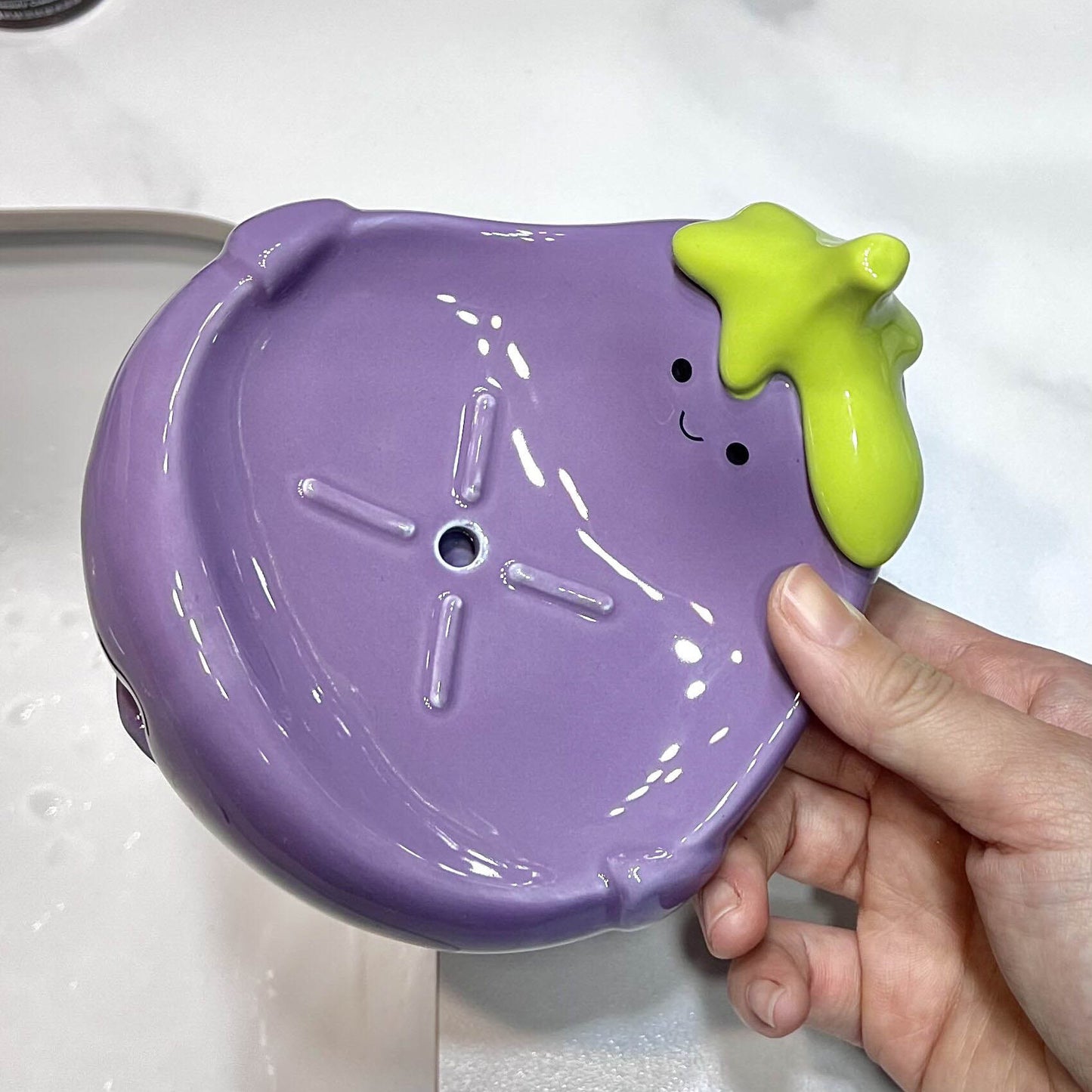 Ceramic Eggplant Draining Soap Dish